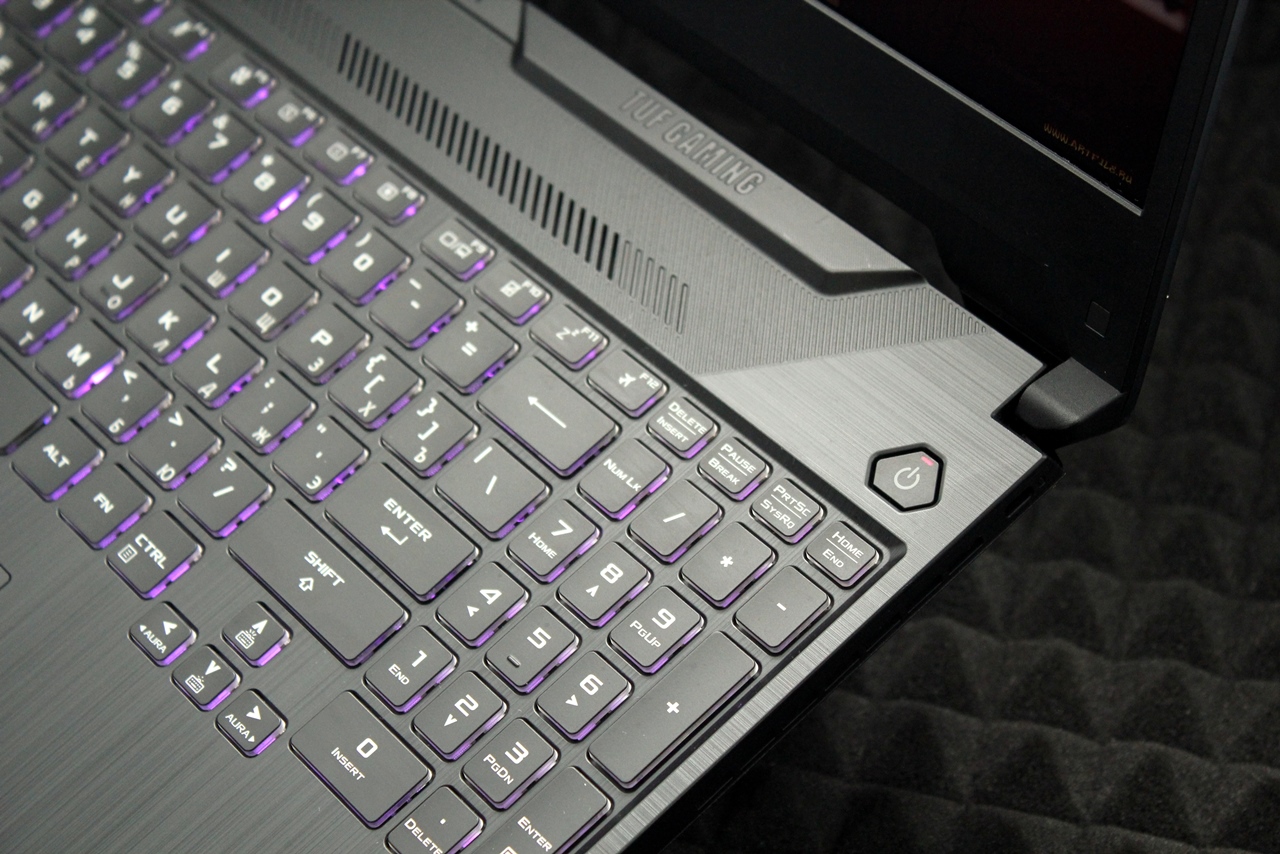 Ноутбук Asus TUF Gaming A15 (FA506IV4800) (z)