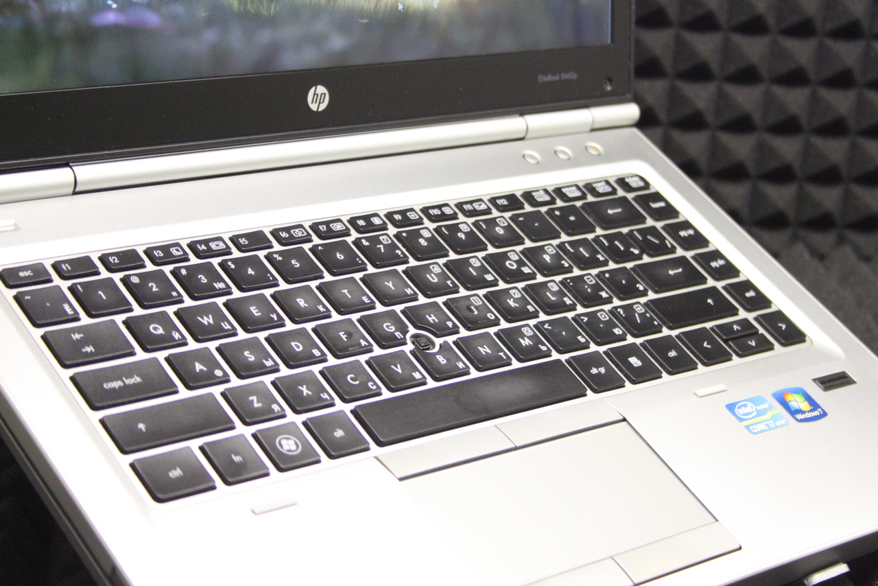 Ноутбук HP EliteBook 8460P(P)