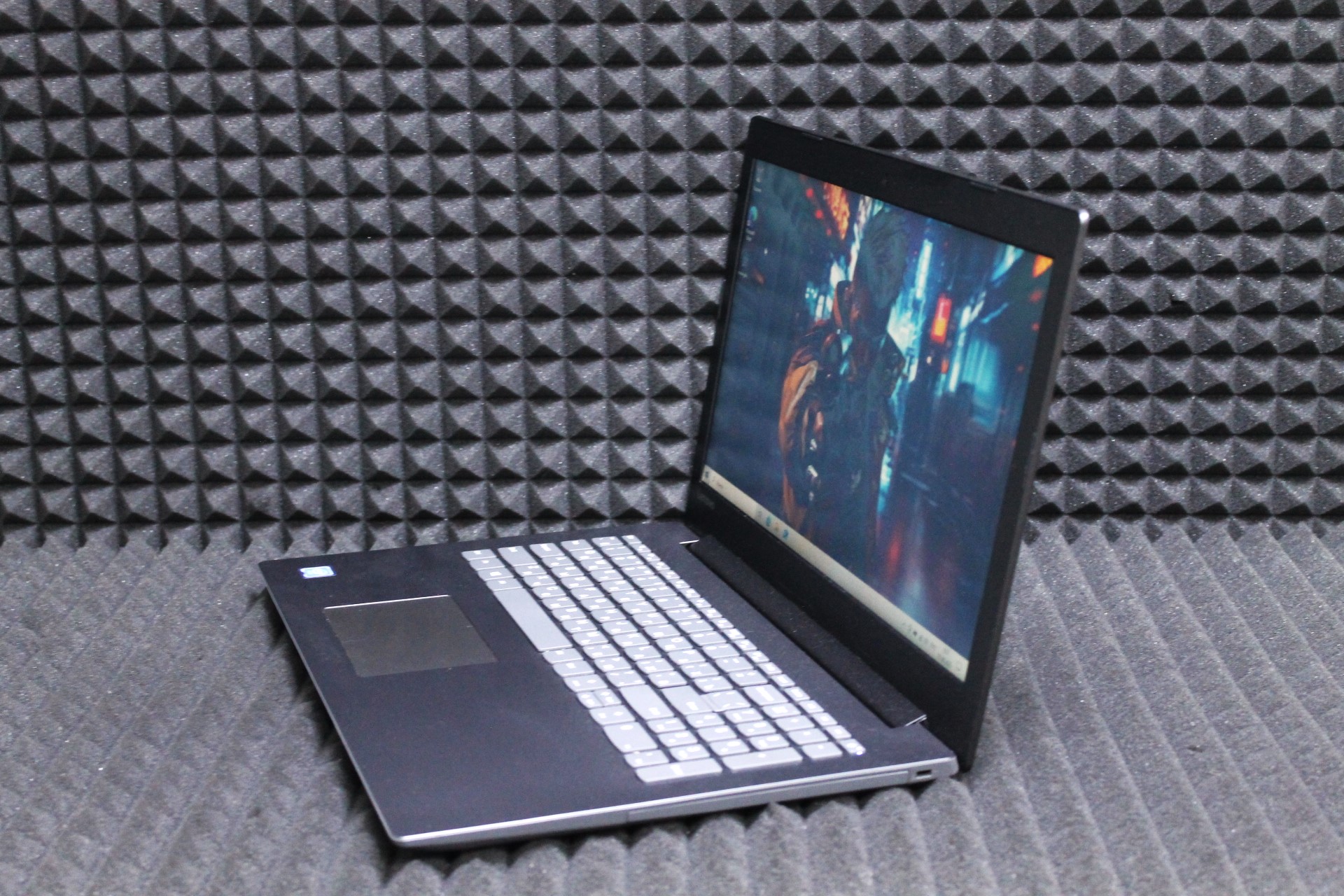 Ноутбук Lenovo IdeaPad 320-15IAP 80XR
