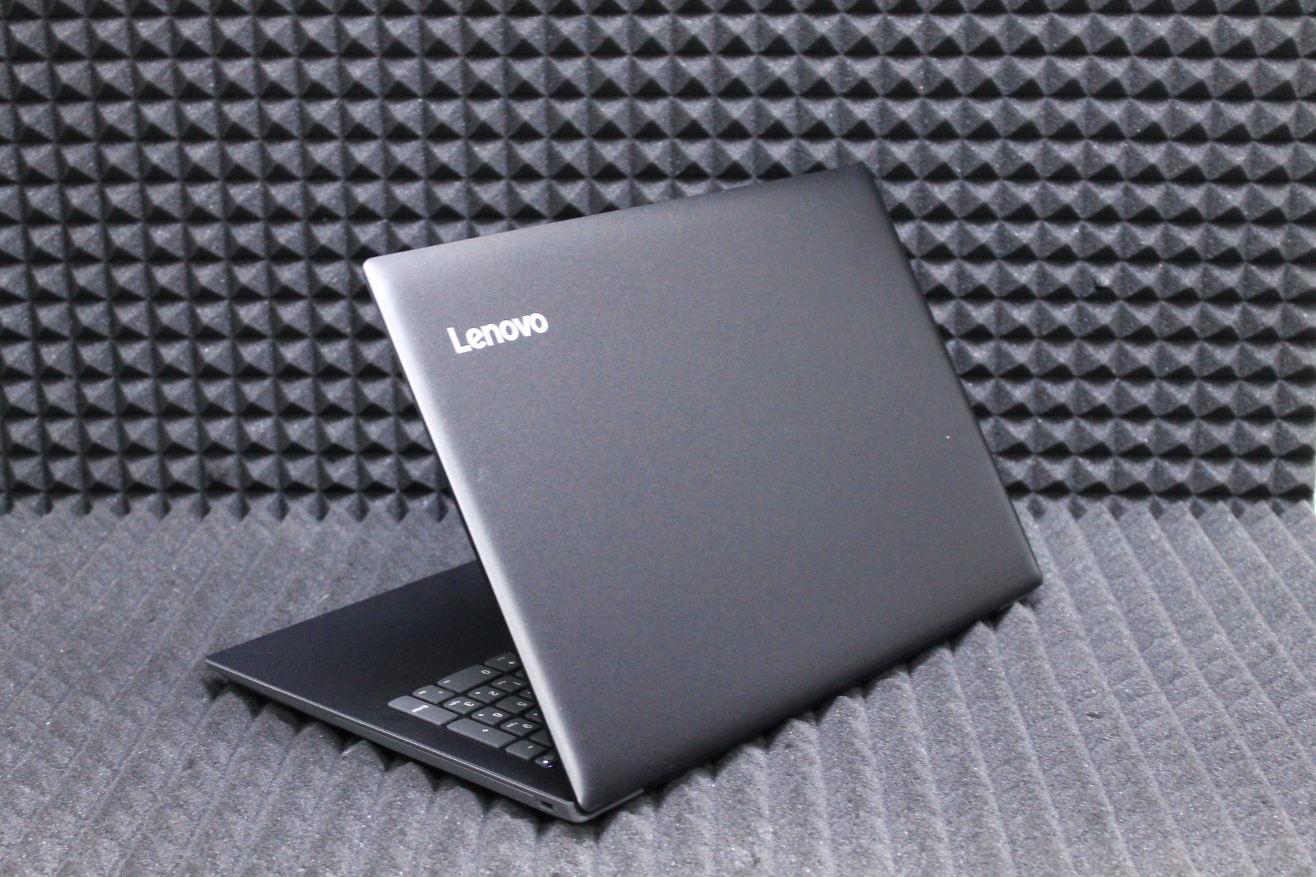 Ноутбук Lenovo IdeaPad 320-15IAP 80XR