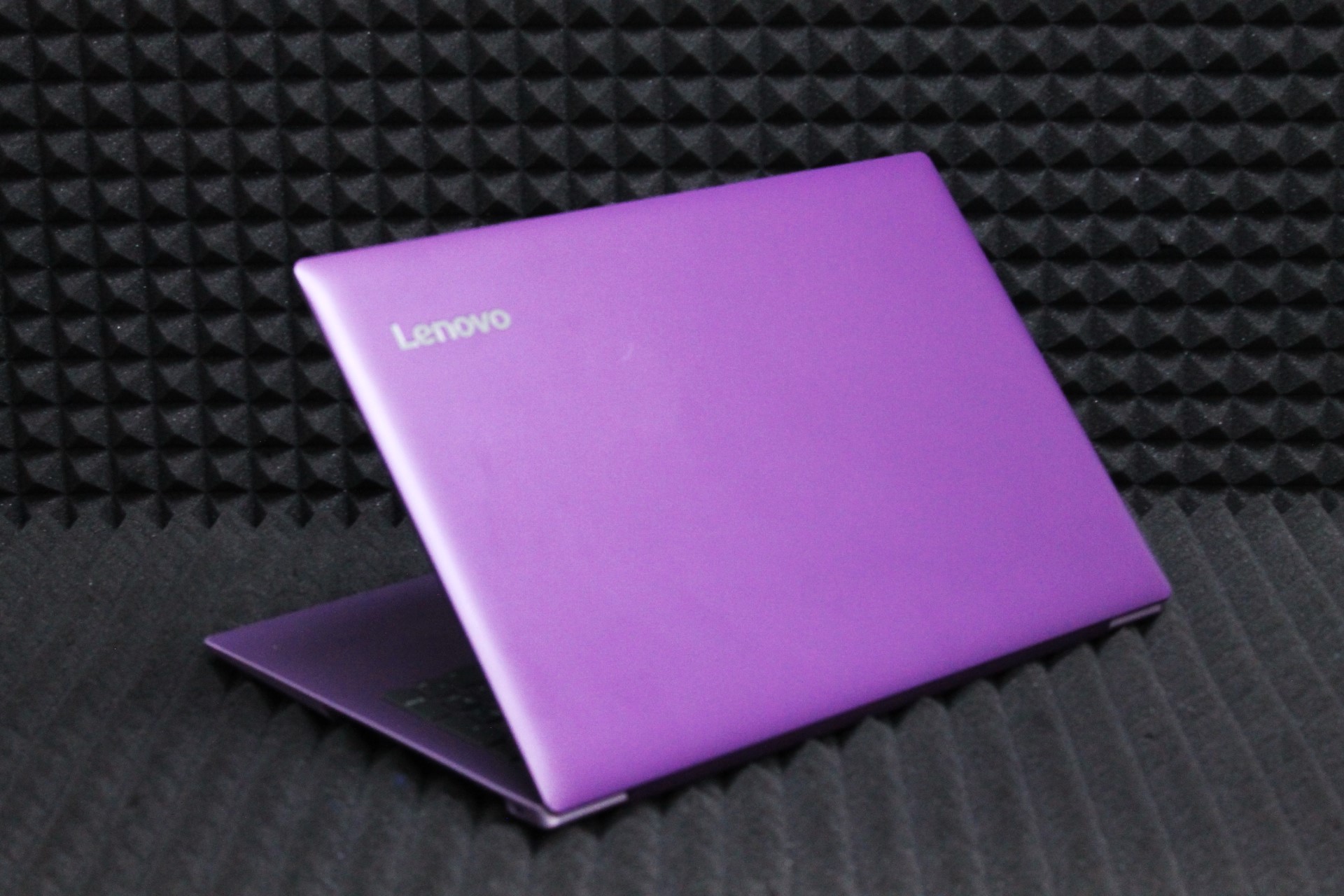 Ноутбук Lenovo IdeaPad 320-15IKB !!