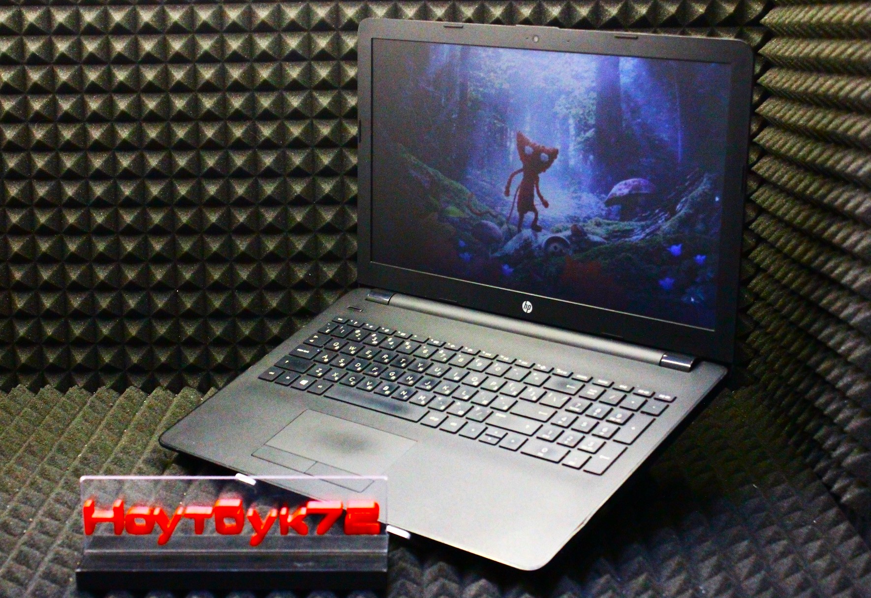 Ноутбук HP 15-bw655ur