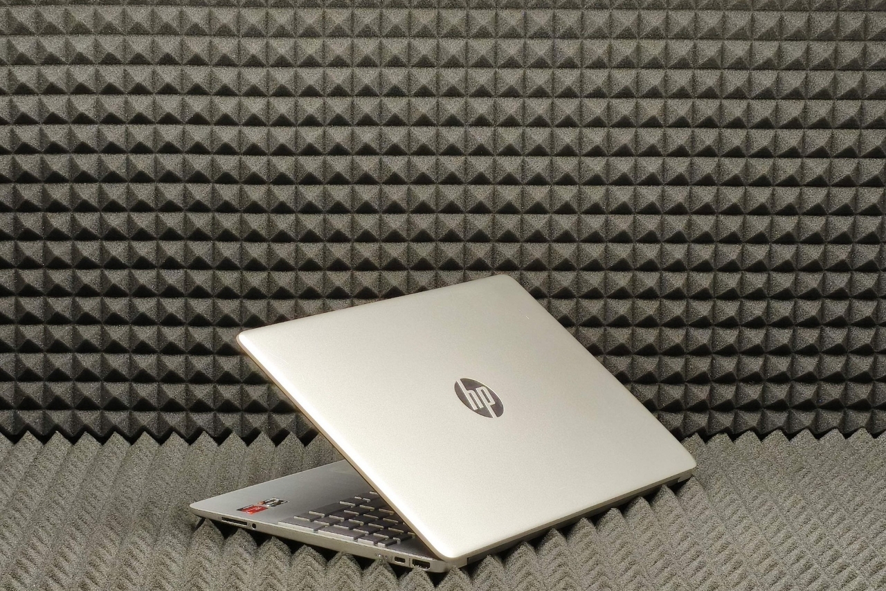 Ноутбук HP Model 15S-eq1054ur