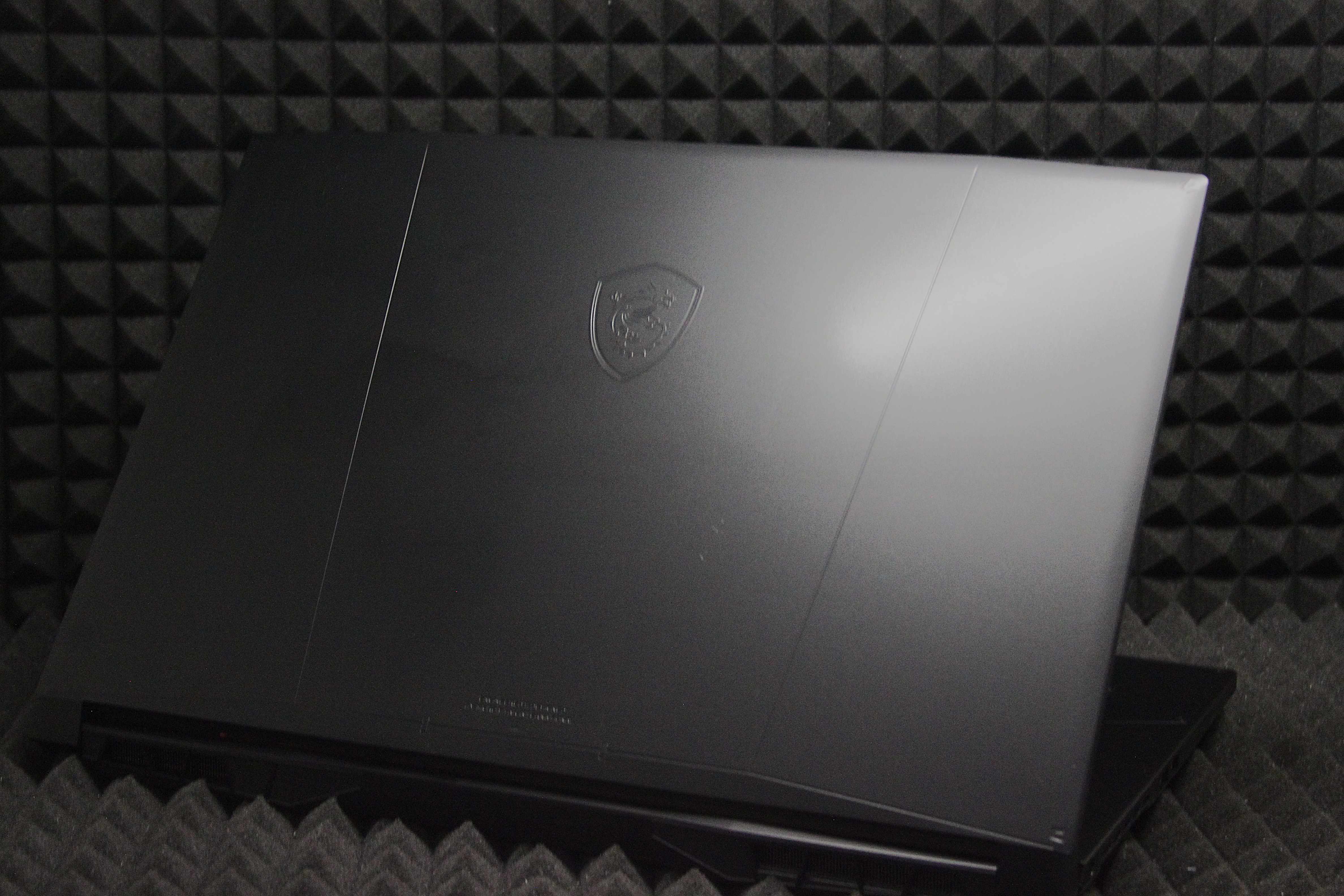 Ноутбук MSI Katana GF76 12UC-422XRU-BB51245H16G