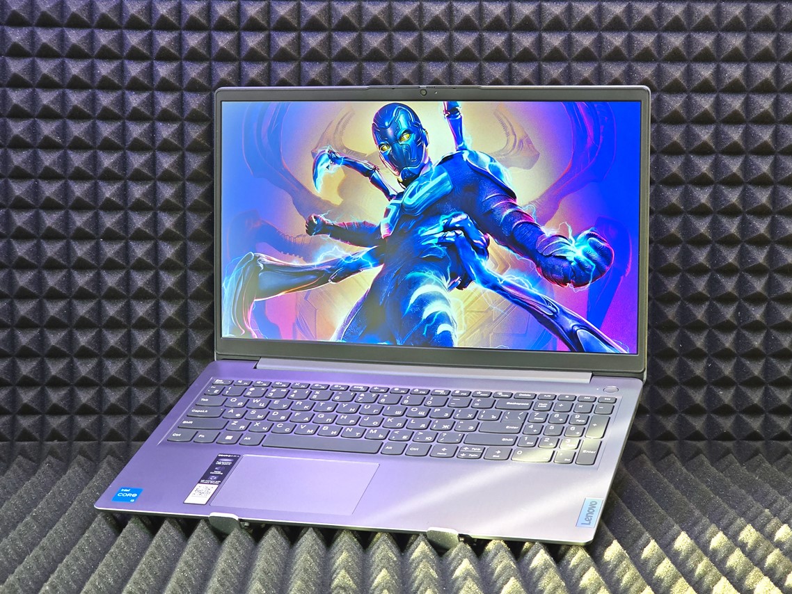 Ноутбук Lenovo Ideapad 3 15IAU7