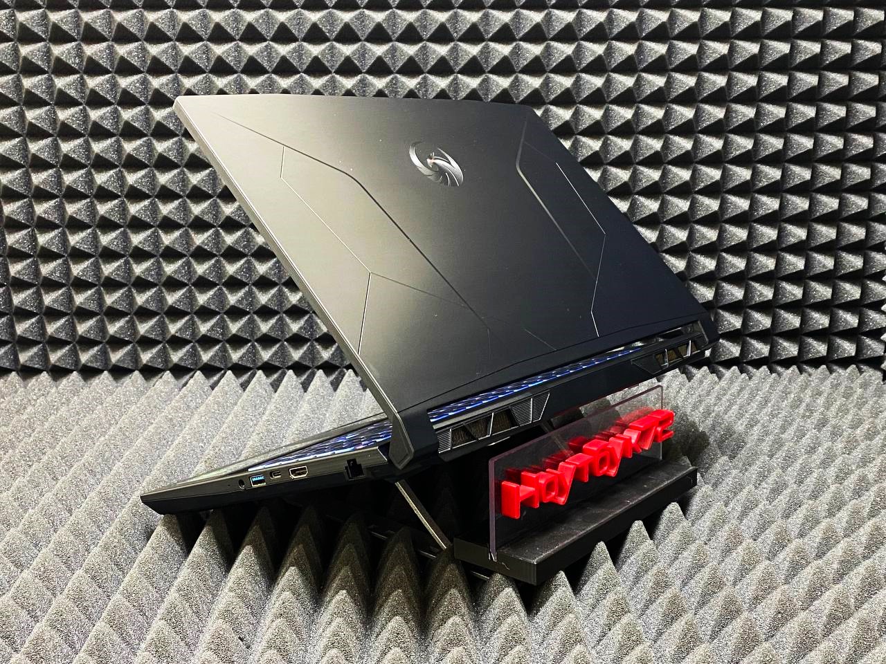 Ноутбук MSI Bravo 15 C7VF-039XRU