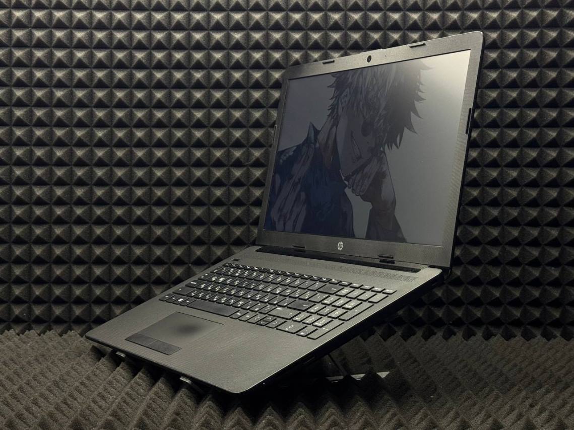 Ноутбук HP 15-db0376ur