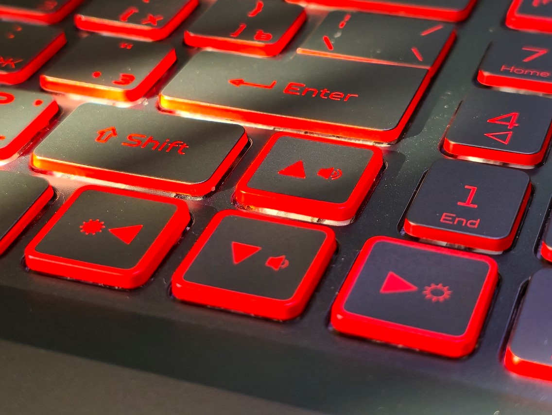 Ноутбук Acer Nitro AN517-51-53P6