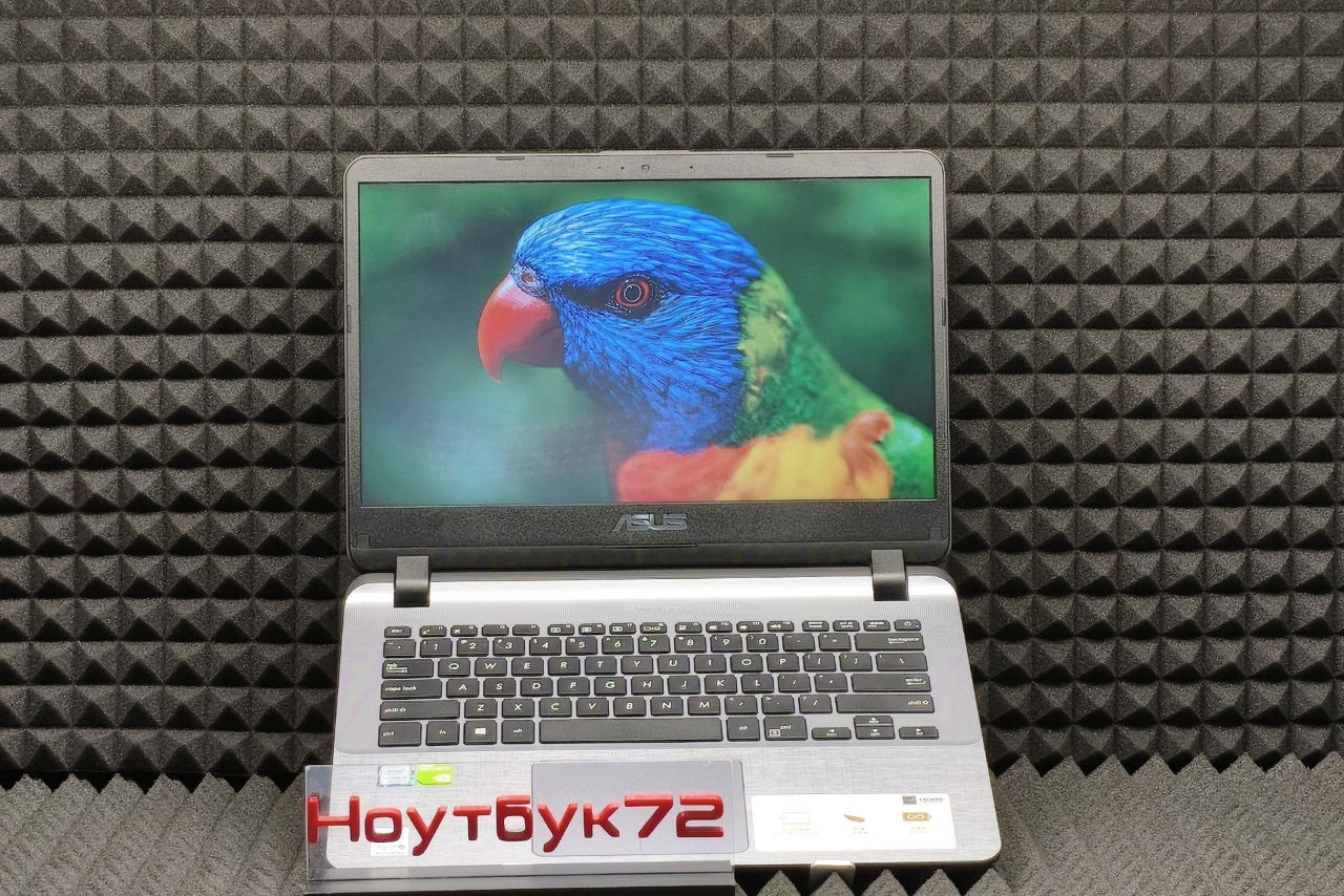 Ноутбук ASUS Y4000UB7020