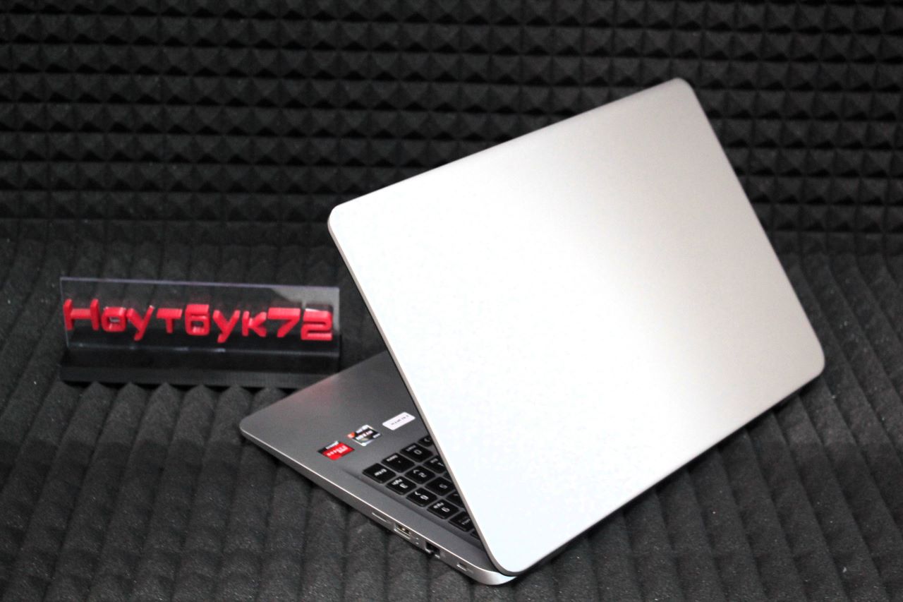 Ноутбук Maibenben M543