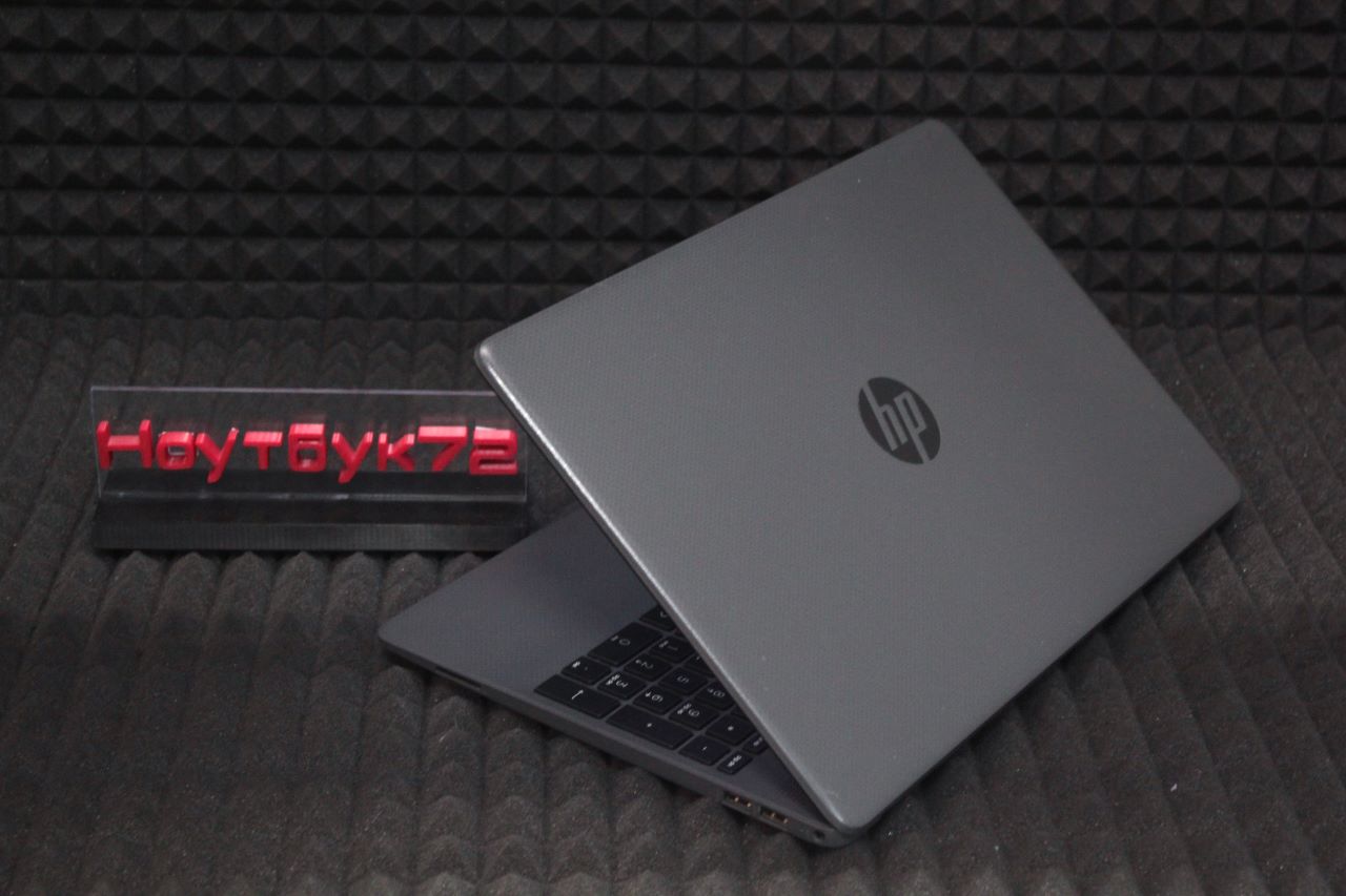 Ноутбук HP 15-dw1034ur