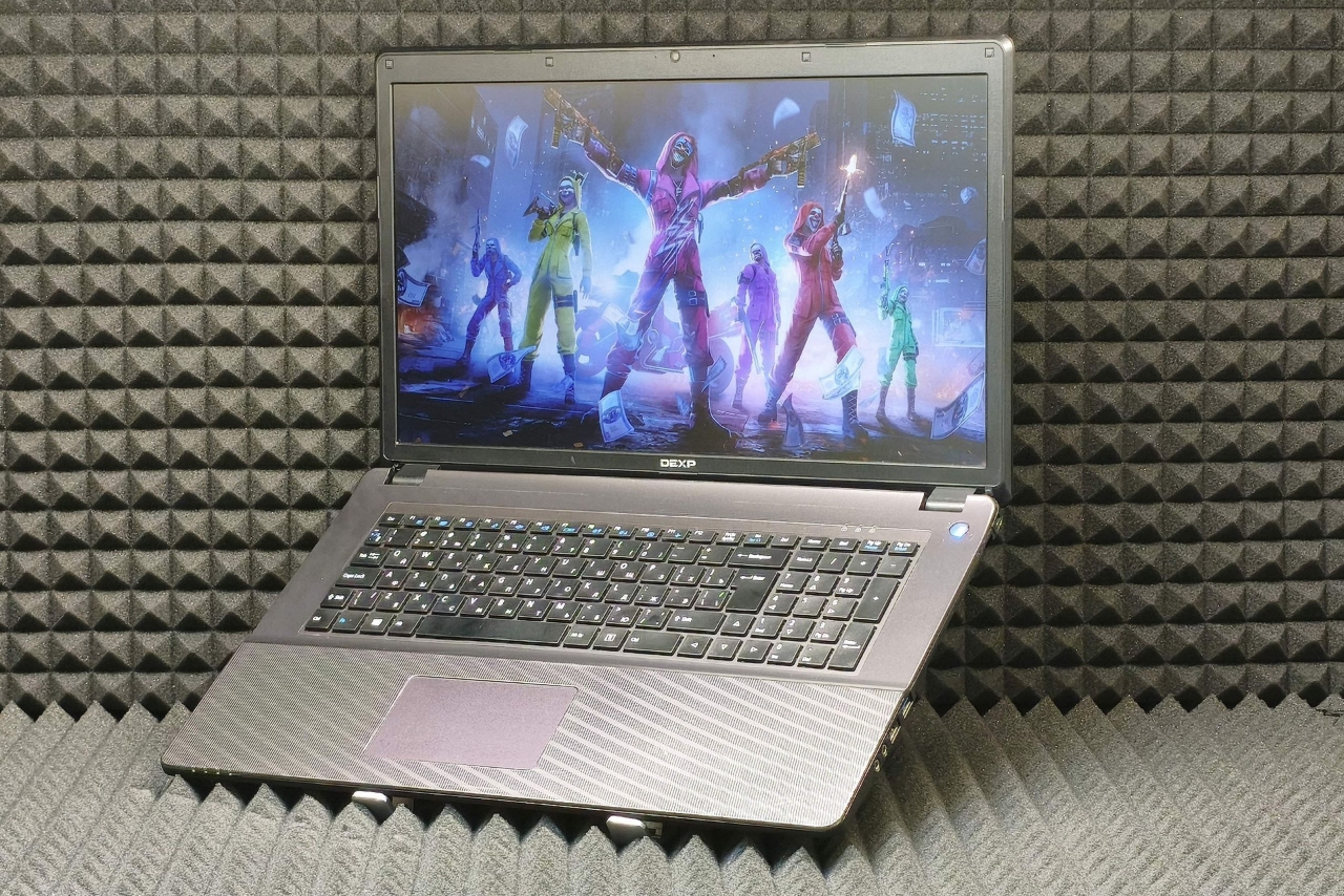 Ноутбук Dexp Atlas H102