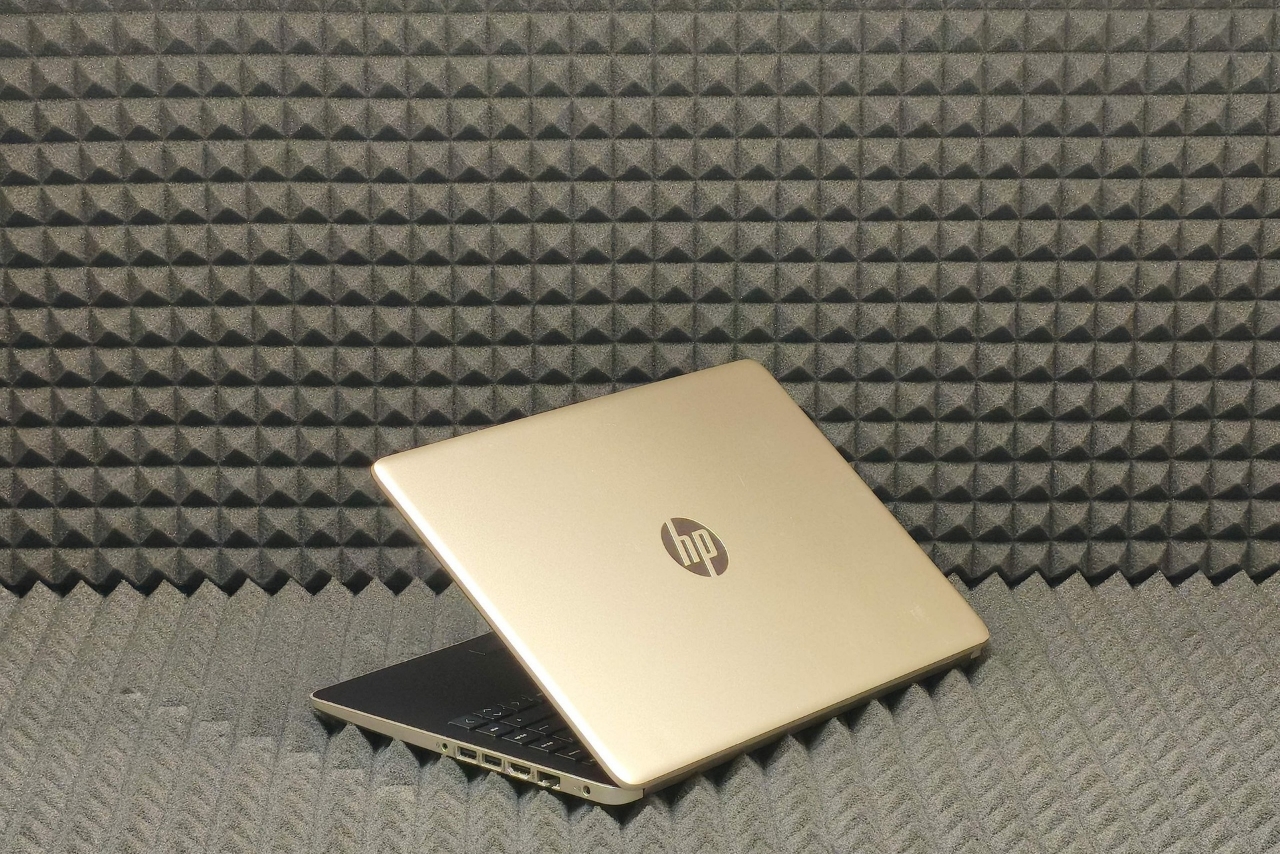 Ноутбук HP 14-df0000ur