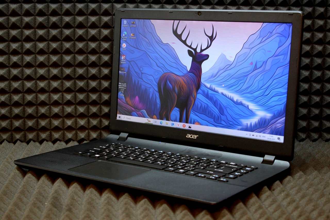 Ноутбук Acer es1-511-c7qa