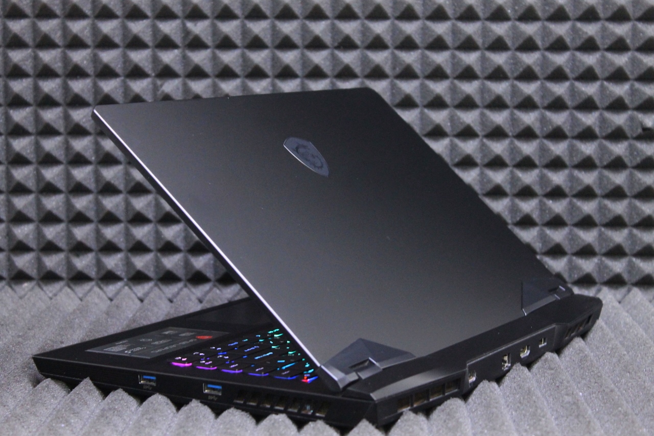 Ноутбук MSI GP Leopard 11UG-699XRU-BB71180H16G