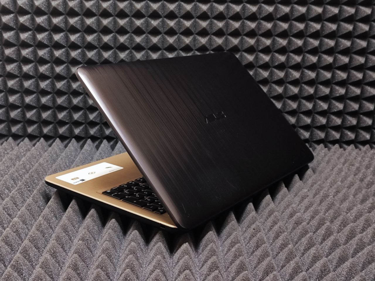 Ноутбук ASUS D540MA-GQ251T