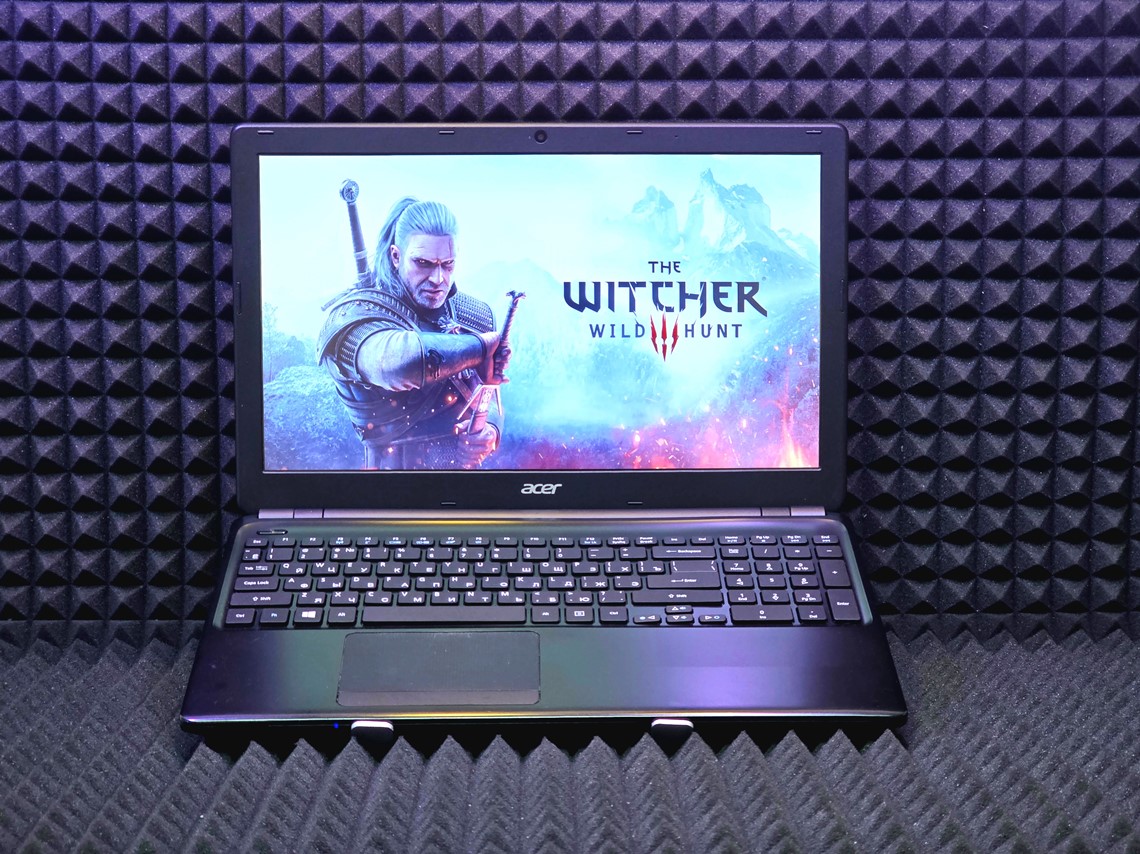 Ноутбук Acer e1-522