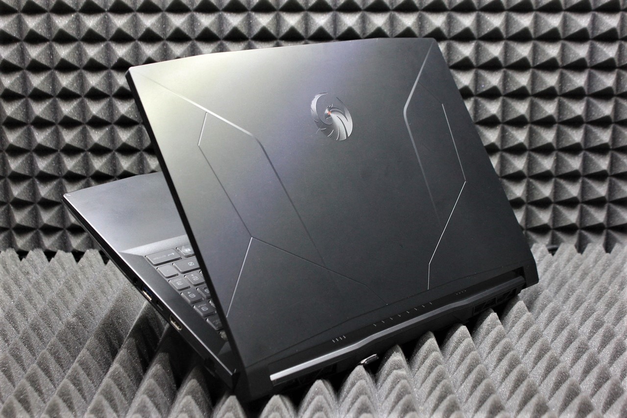 Ноутбук MSI Bravo 15 C7VE-070-XRU