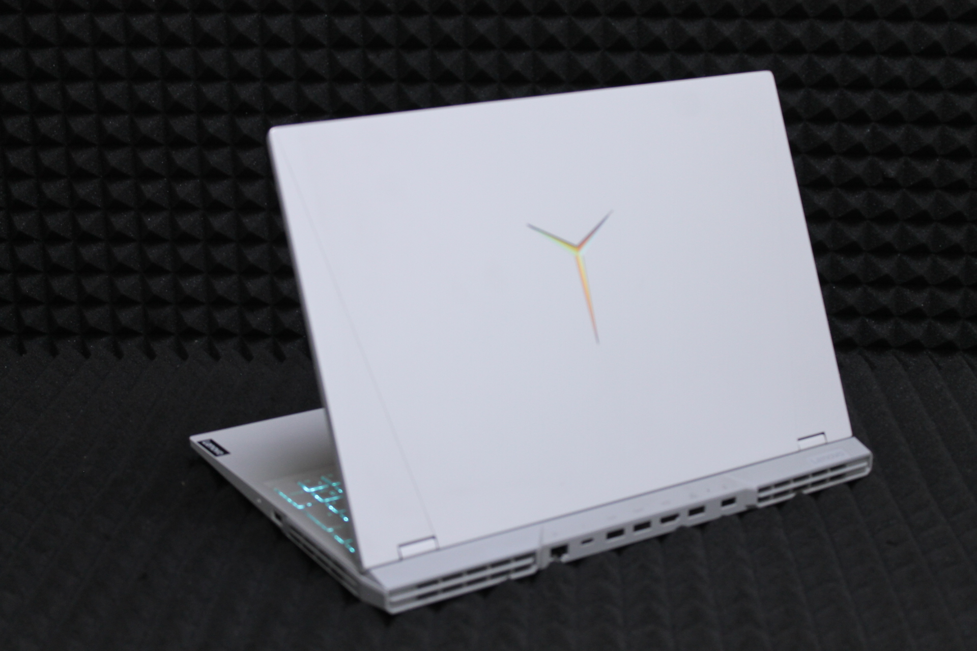Ноутбук Lenovo  Legion 5 Pro 16ITH6