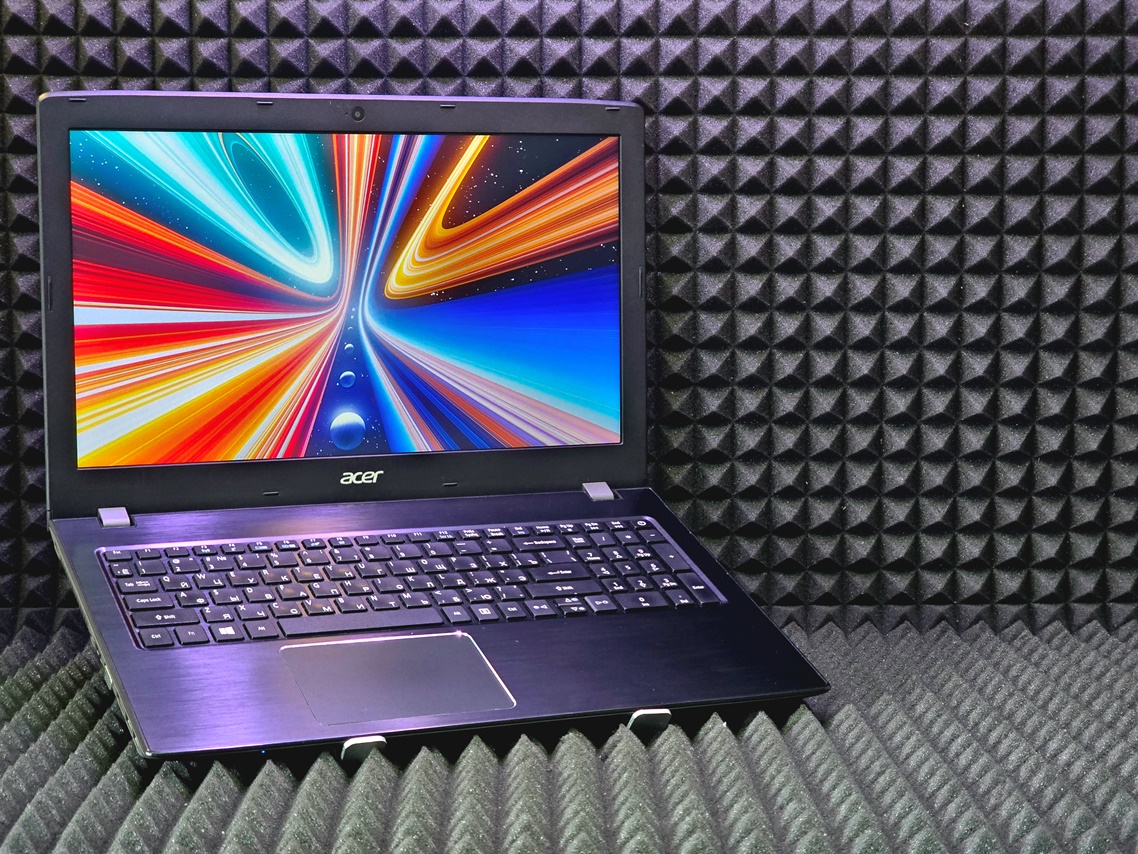 Ноутбук Acer Aspire E5-576 N16Q2