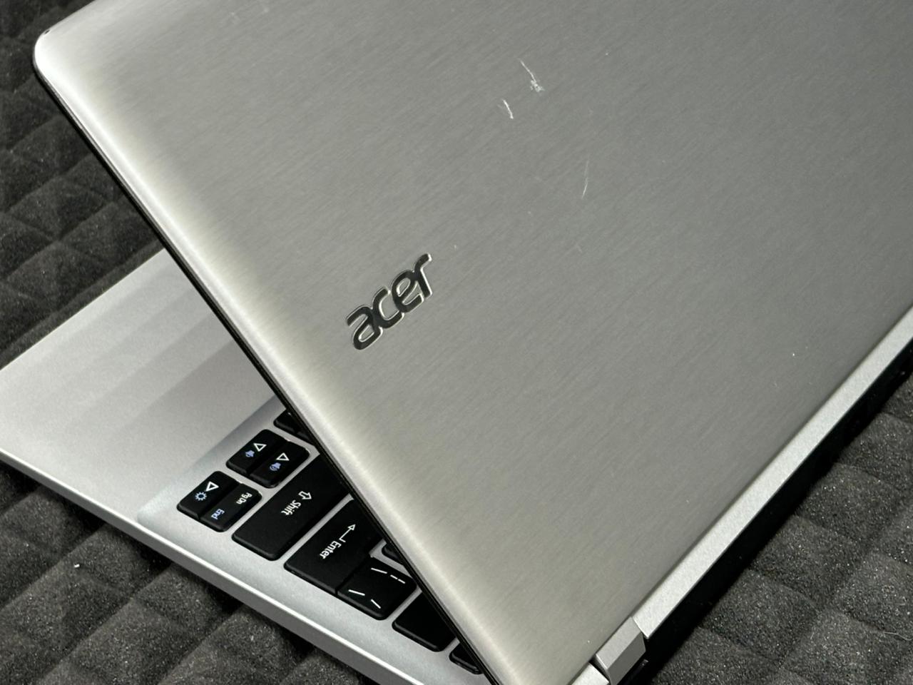 Ноутбук Acer E3-112-C97Q