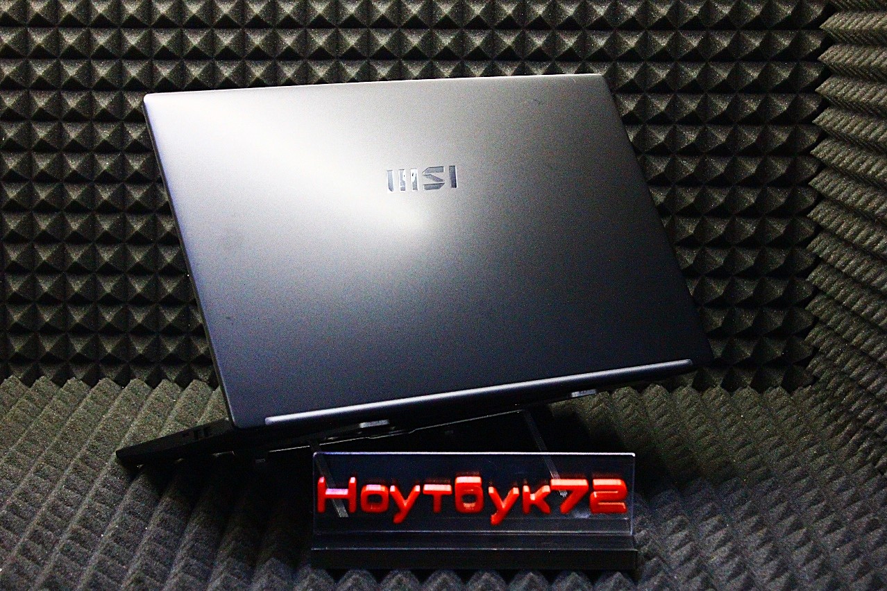 Ноутбук MSI Modern 15 B12M-211RU-BB31215U