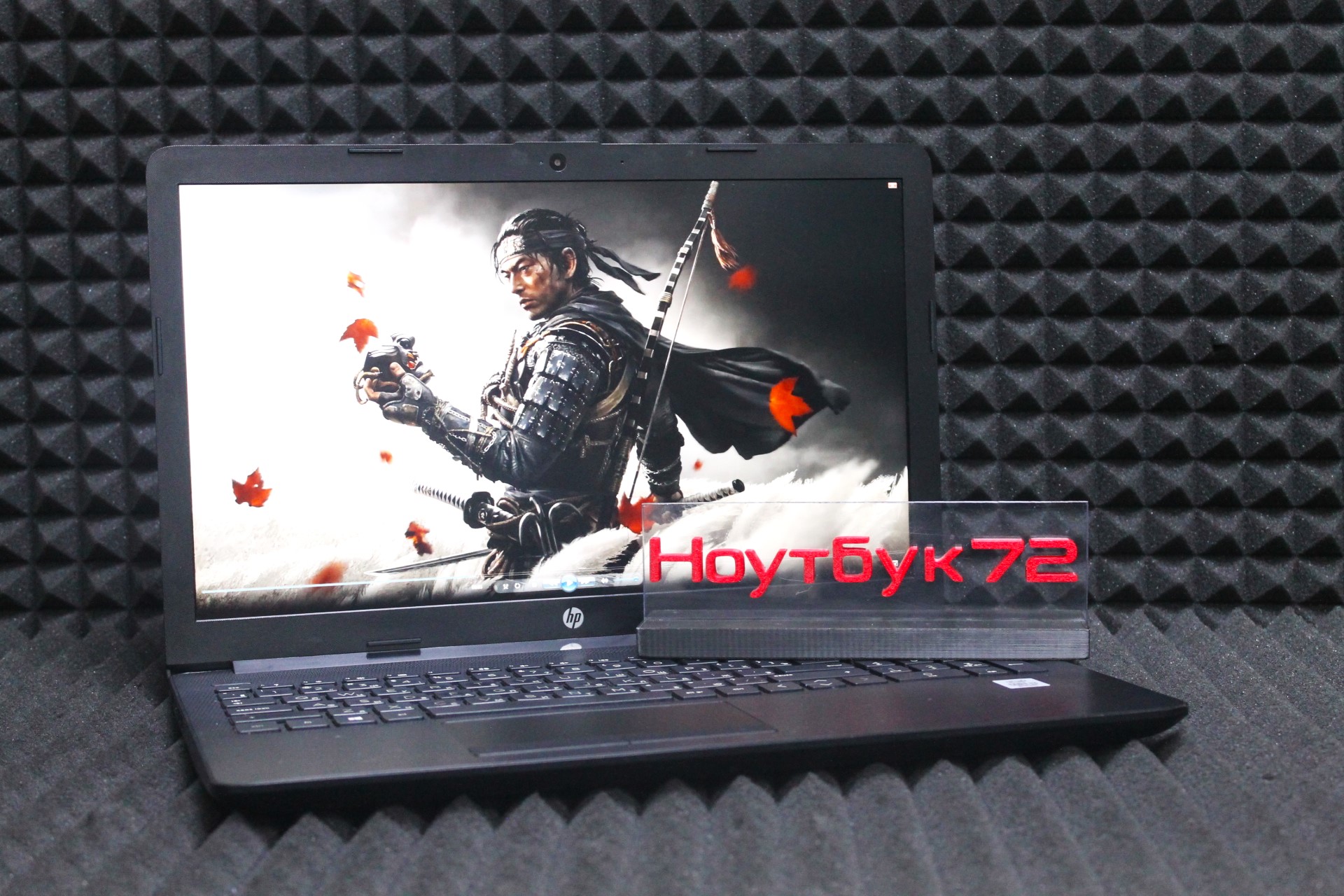 Ноутбук HP 15-da3008ur