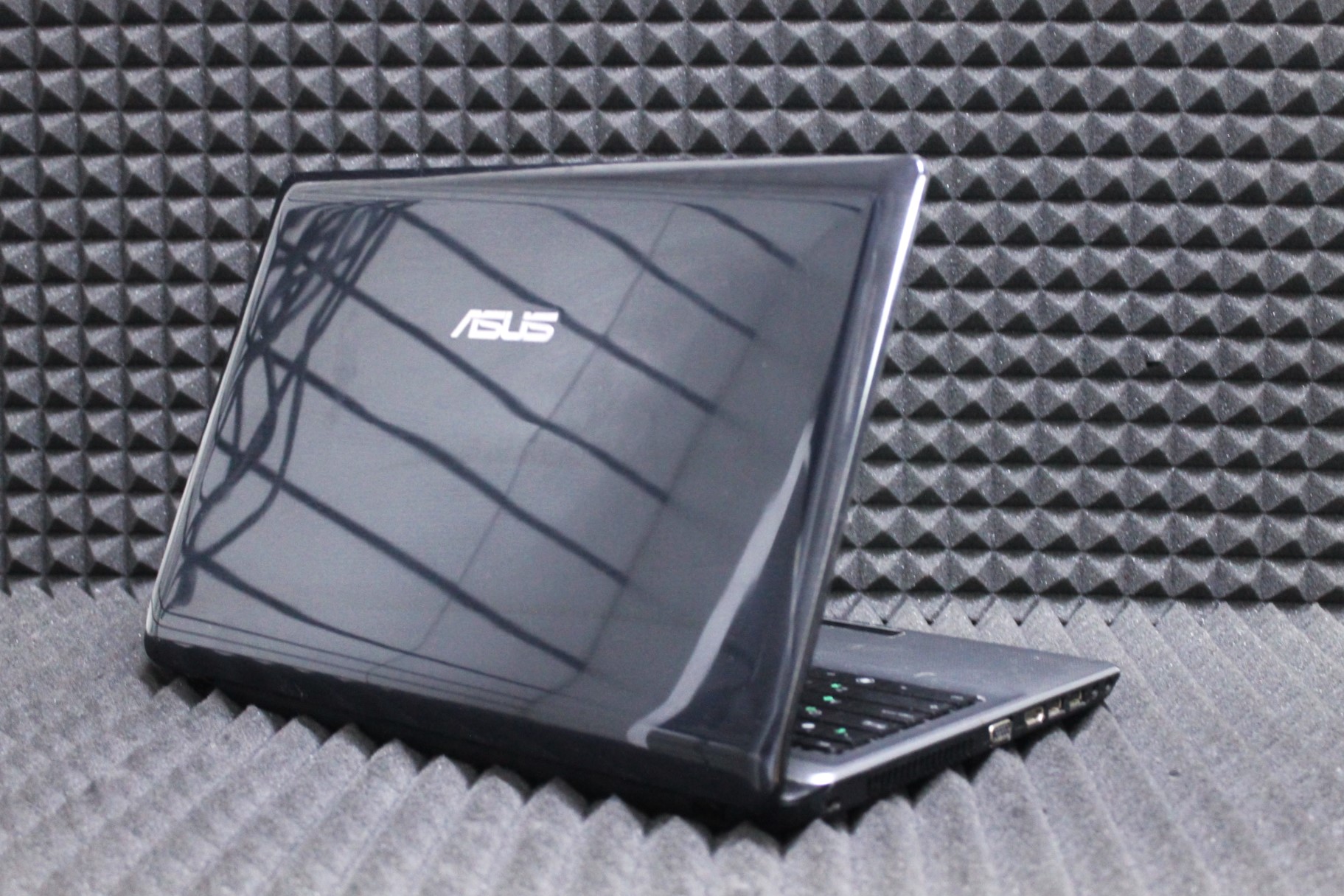 Ноутбук Asus A52JU-SX385R