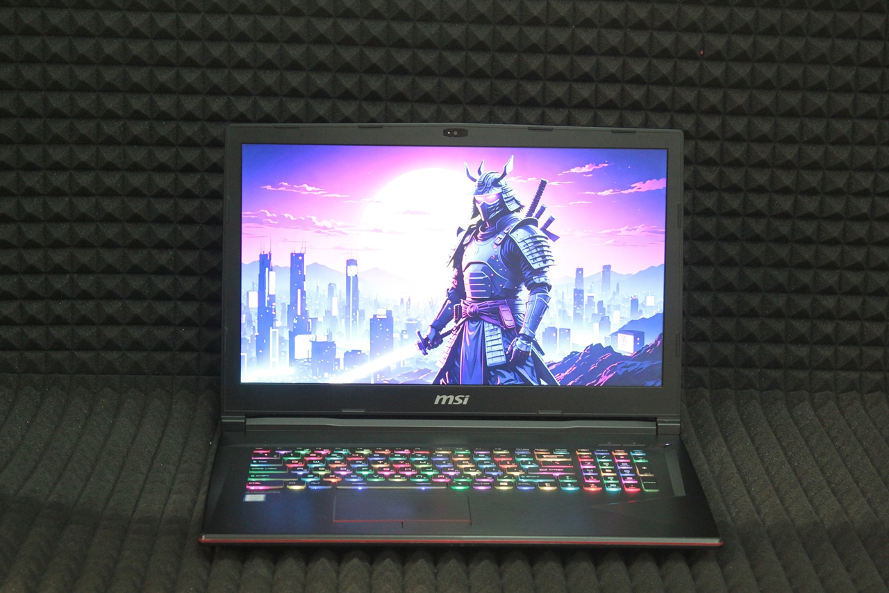 Ноутбук MSI GL73 9SDK-408RU