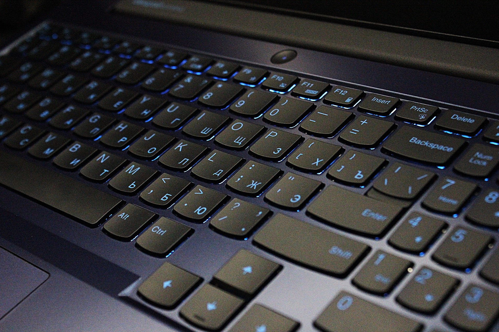 Ноутбук Lenovo IdeaPad Gaming 15IMH05