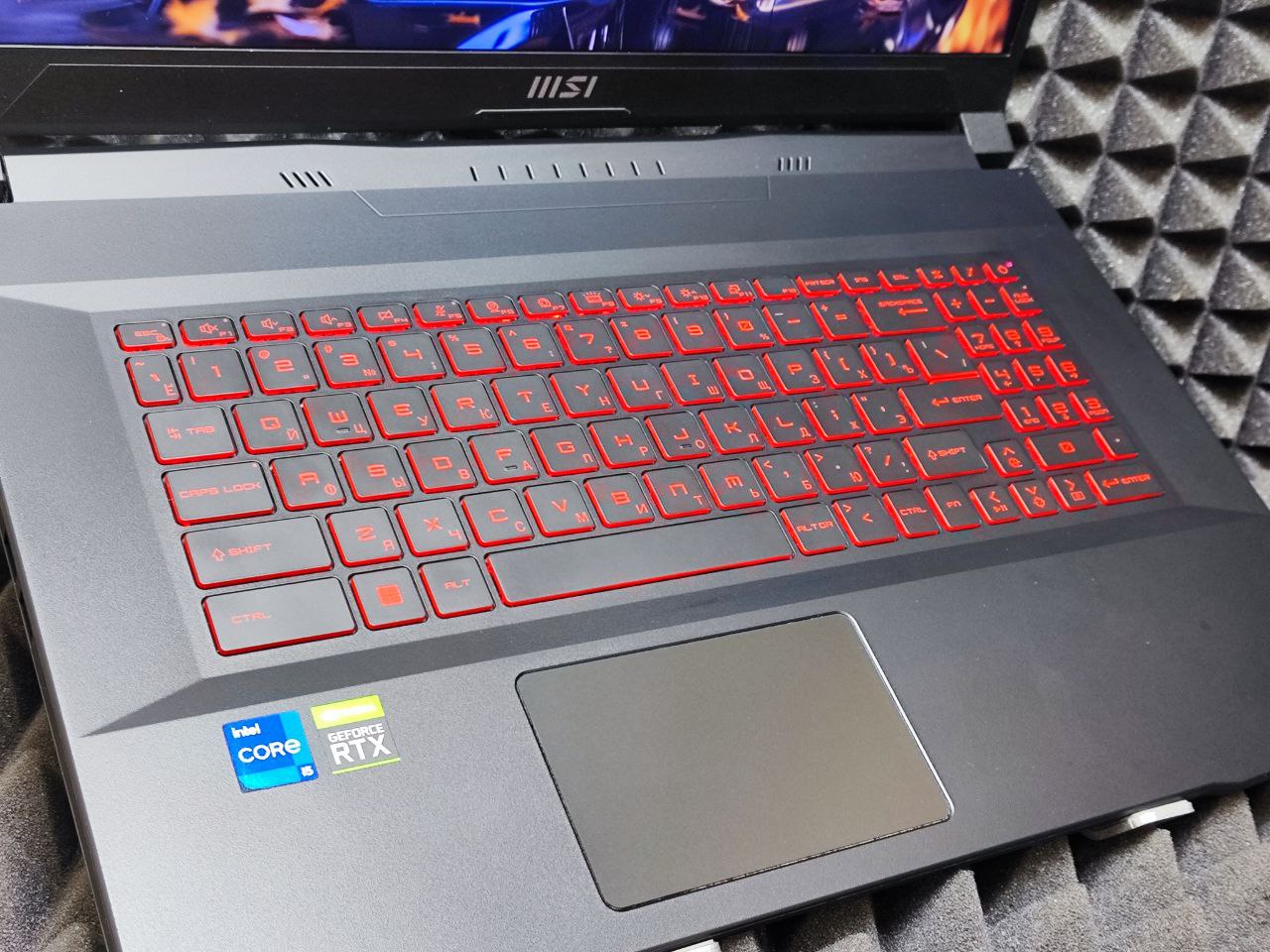 Ноутбук MSI Katana GF76 11UC-480XRU