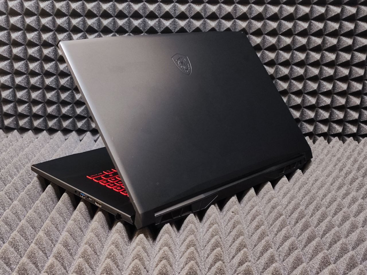 Ноутбук MSI Katana GF76 11UC-480XRU