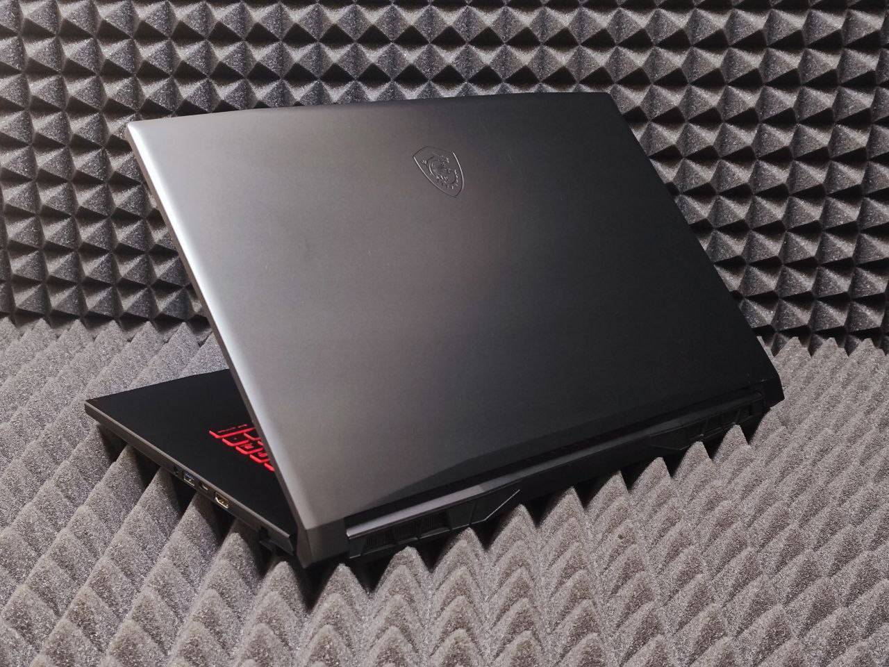 Ноутбук MSI Katana GF76 11SC-483XRU-