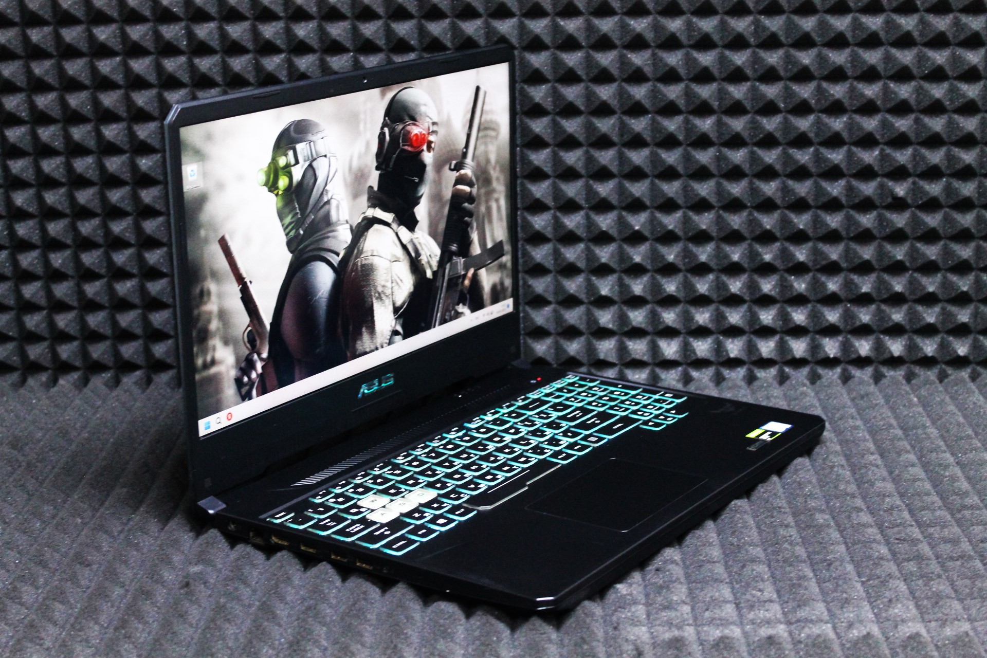 Ноутбук Asus TuF Gaming 15 FX505D1