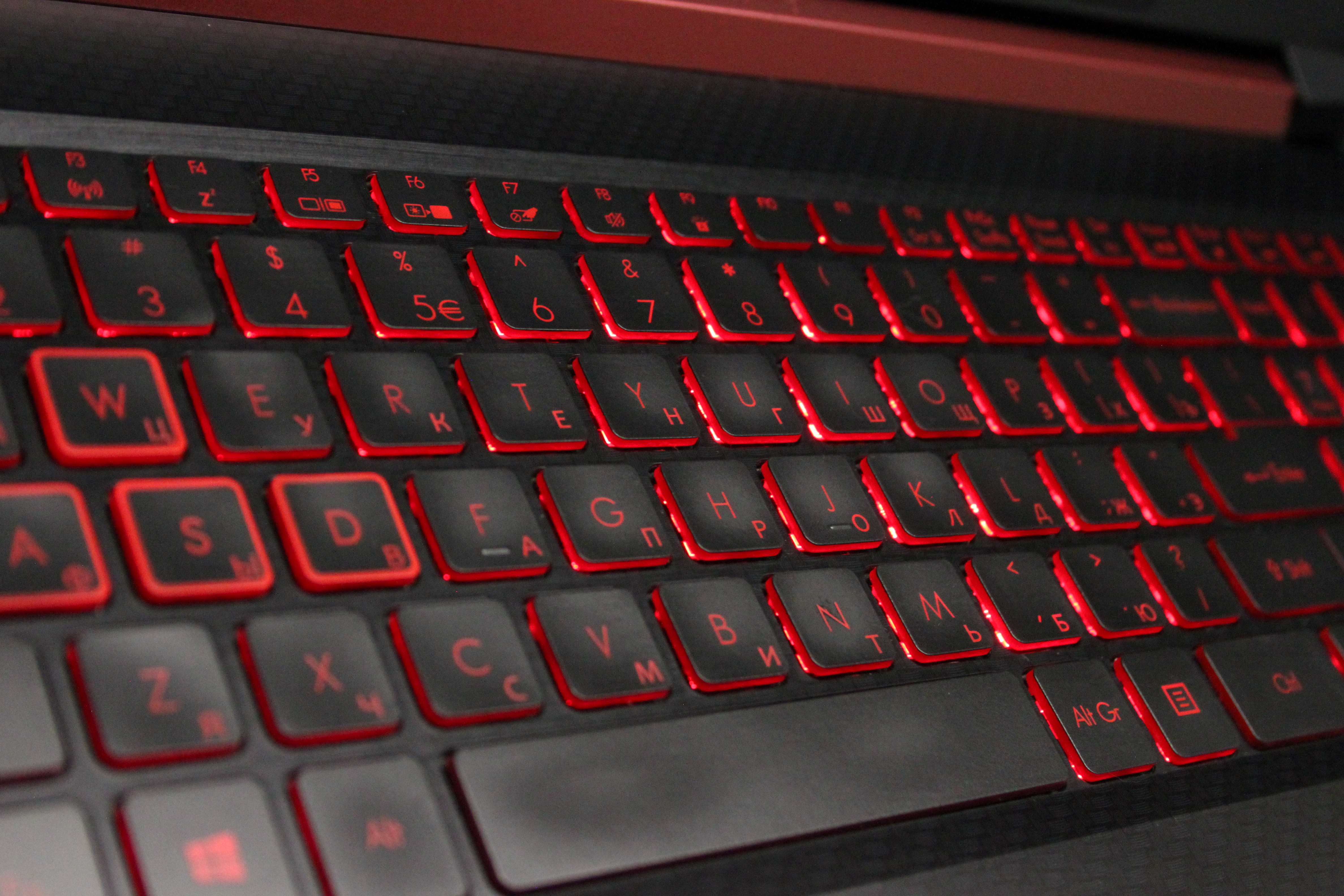 Ноутбук Acer Nitro 5 AN515-52 -55K1 N17C1