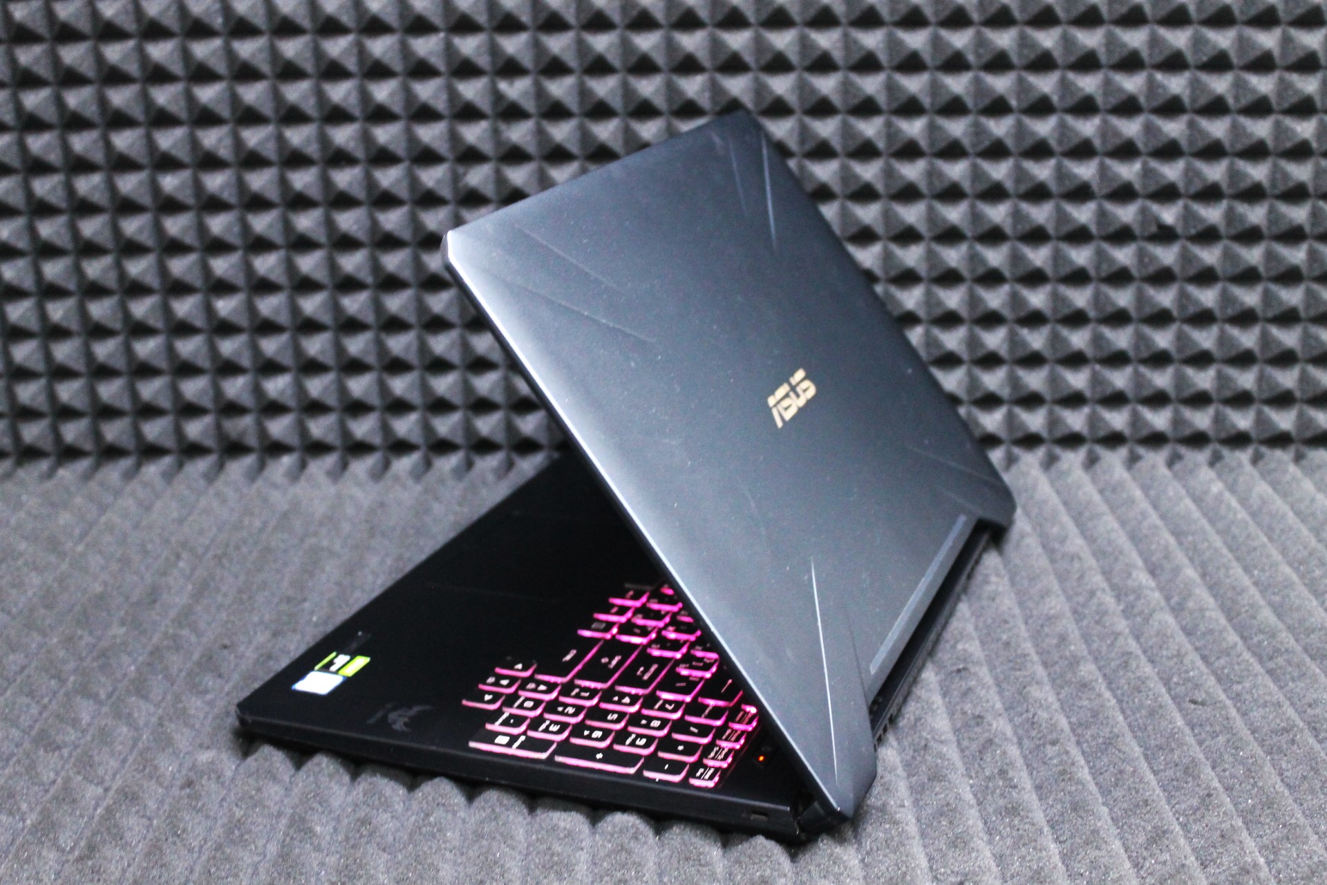 Ноутбук Asus Tuf Gaming FX95GtT9300