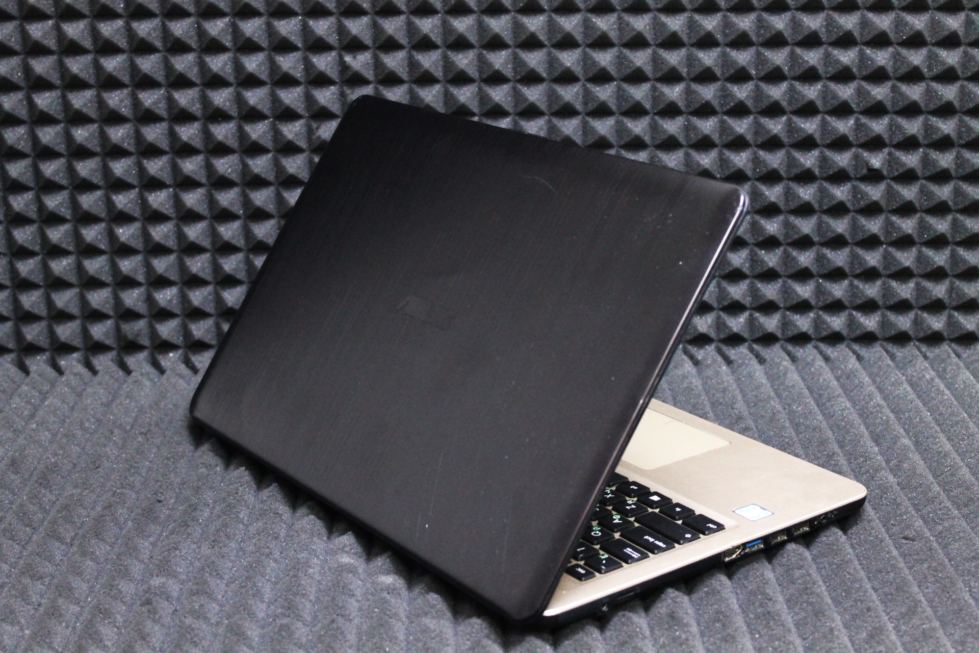 Ноутбук Asus D540MB-GQ141T