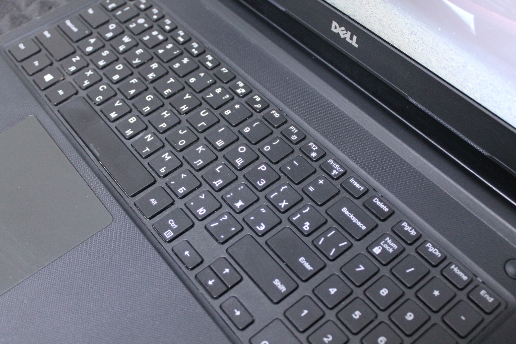 Ноутбук Dell Inspiron 15 5100 (1)