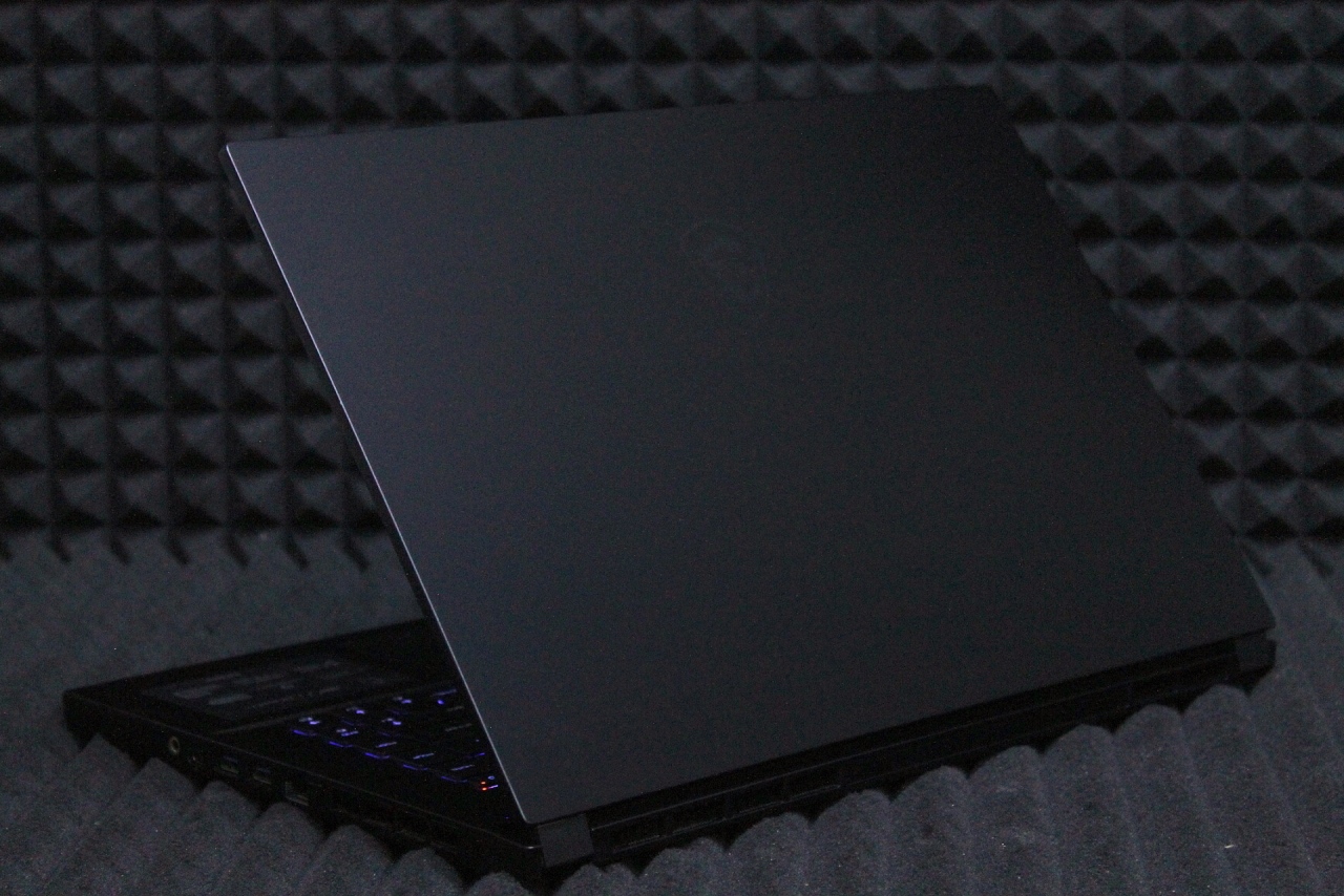 Ноутбук MSI GS66 Stealth 10UH-254US