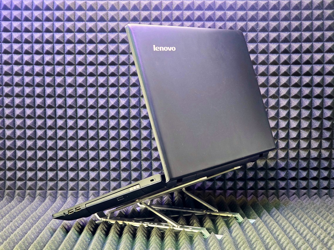 Ноутбук Lenovo Ideapad G710 20052
