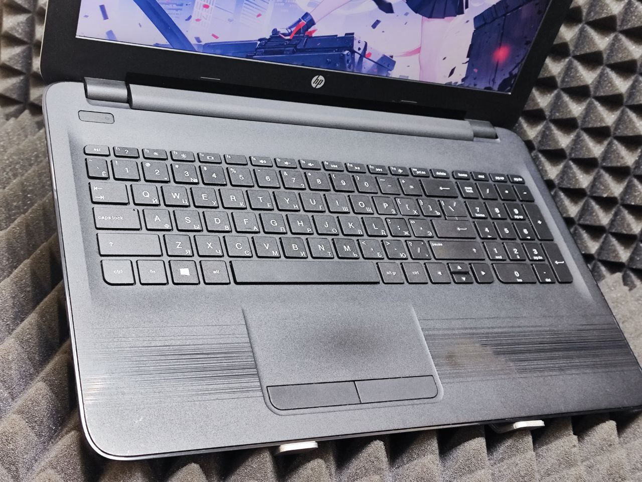 Ноутбук HP 15-ba505ur