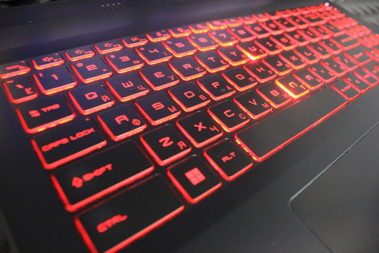 Ноутбук MSI Katana GF66 11UE-408XRU