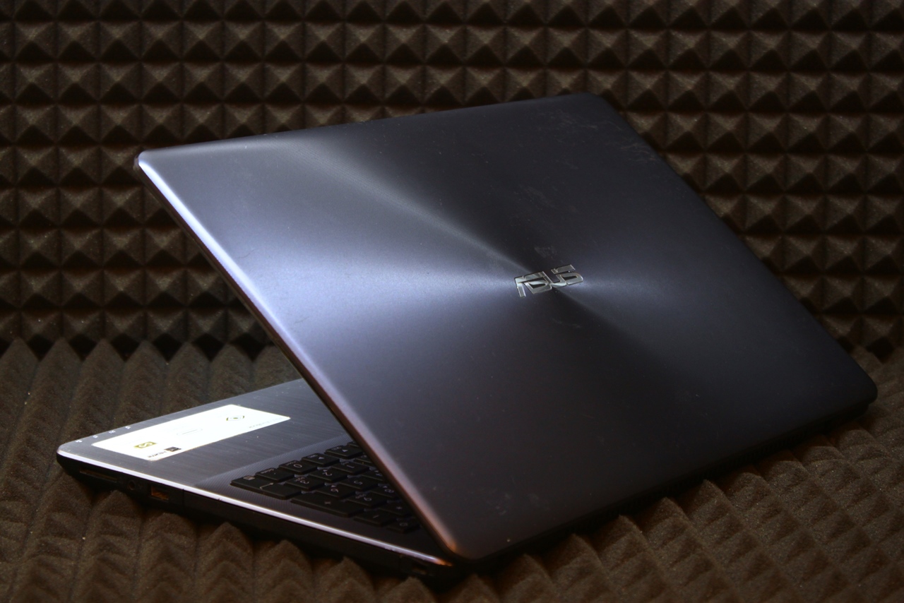 Ноутбук Asus X542UF-DM042T(mos.)