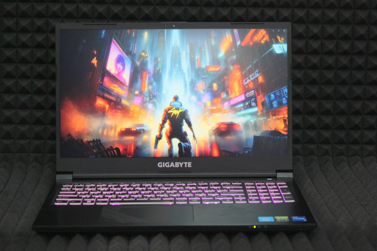 Ноутбук Gigabyte G5 GE AX211NGW