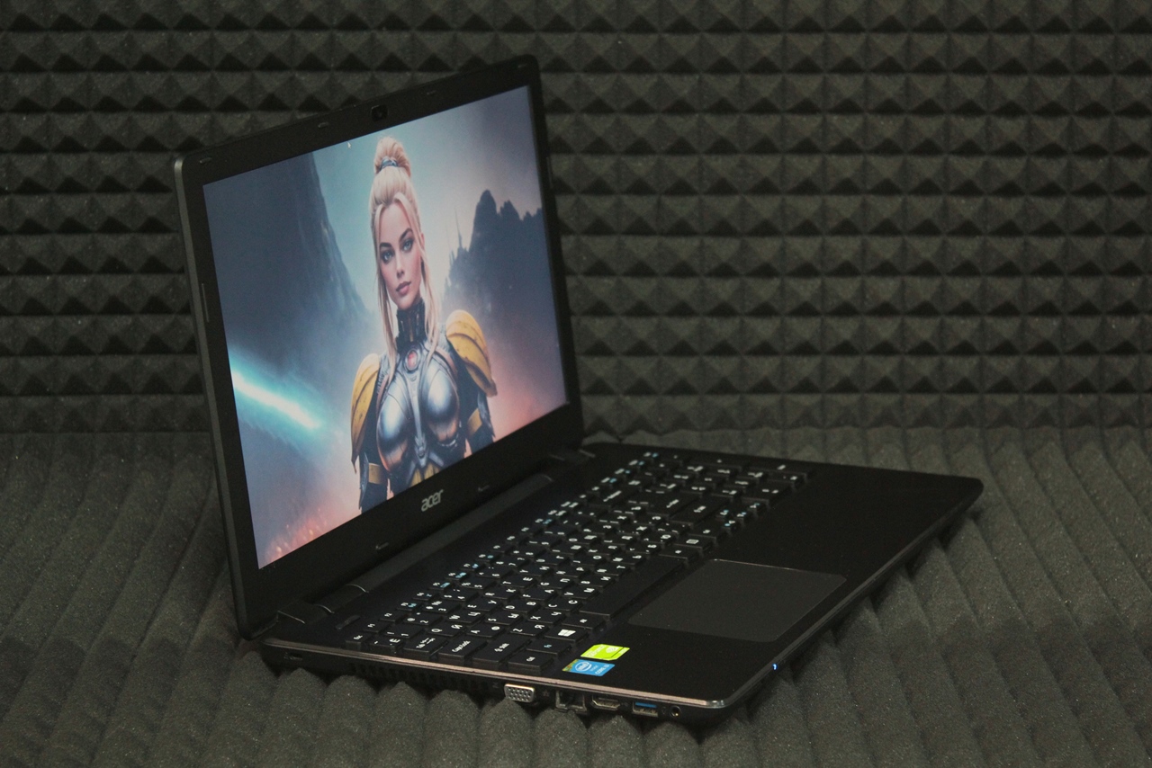 Ноутбук Acer E5-571G-39TX