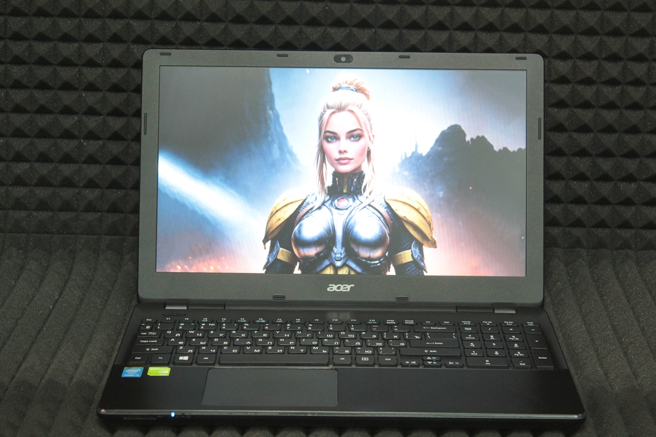 Ноутбук Acer E5-571G-39TX