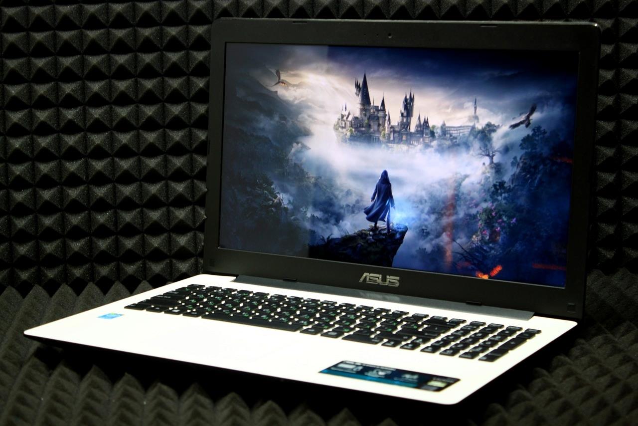 Ноутбук Asus X553MA-XX130H
