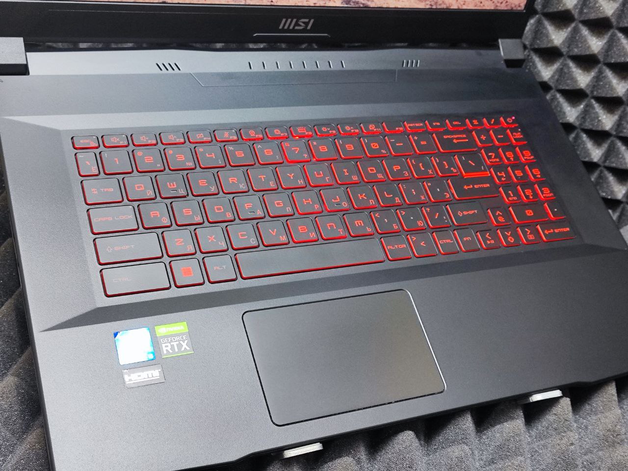 Ноутбук MSI Katana GF76 12UC-265XRU