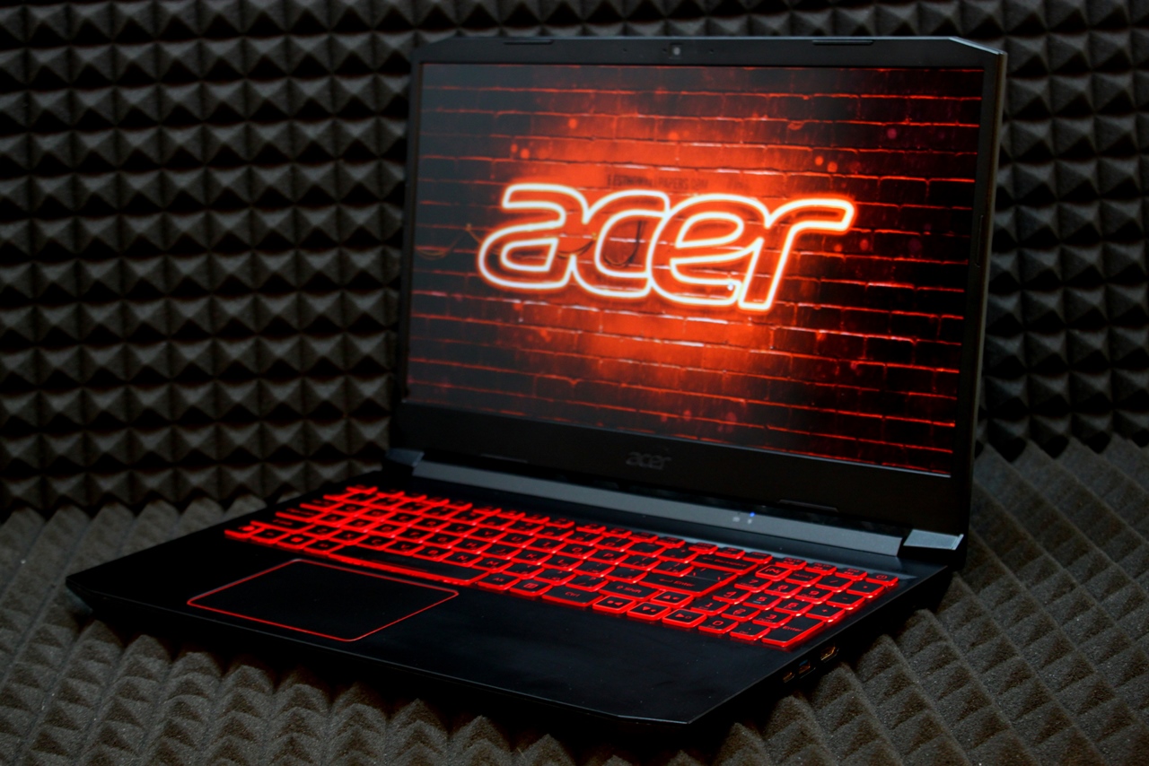 Ноутбук Acer Nitro 5 An515-55-59M1