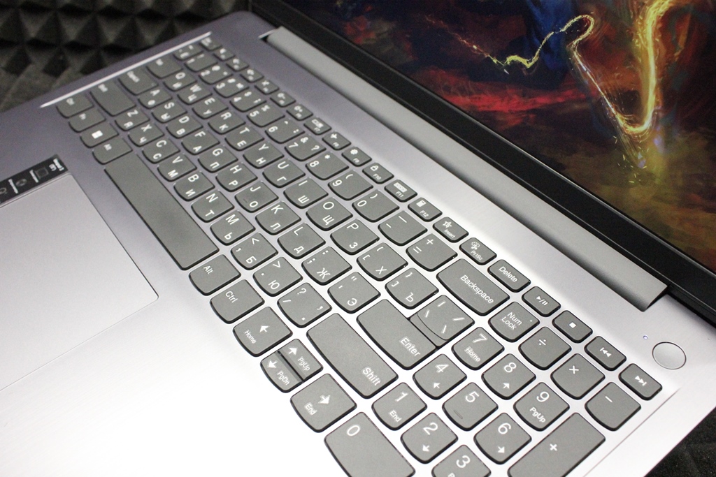 Ноутбук Lenovo IdeaPad 3 15ALC6 (82KU01S4RK)